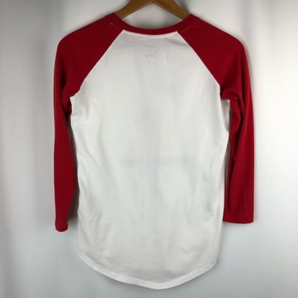 📚 4/$15 Disney + Old Navy Mickey Mouse Raglan T - Size XS - Picture 8 of 12